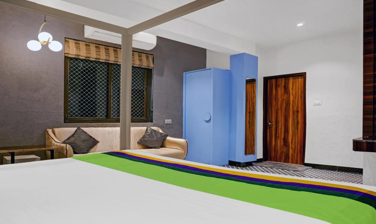 Itsy Hotels Banana Boutique バラナシ エクステリア 写真