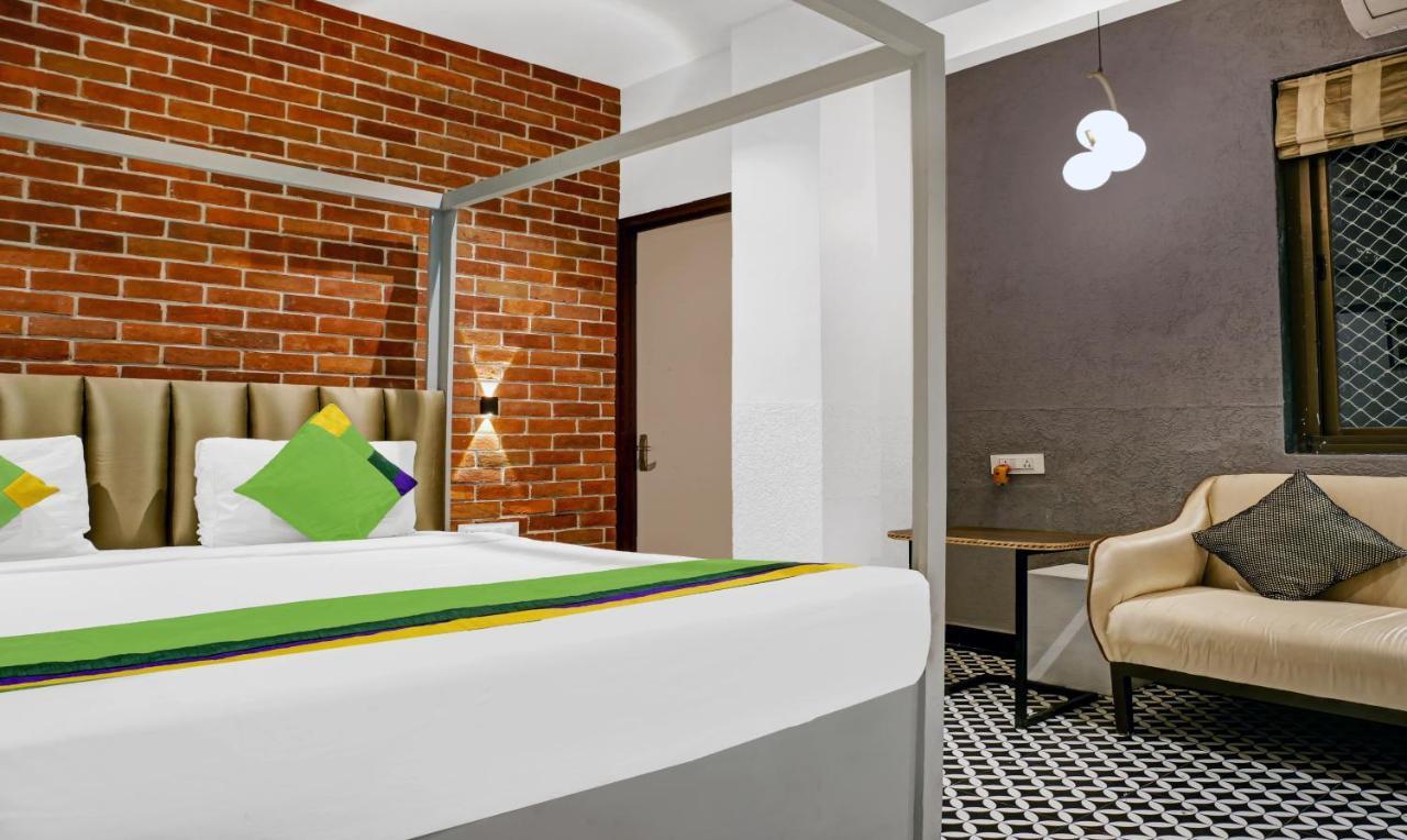 Itsy Hotels Banana Boutique バラナシ エクステリア 写真
