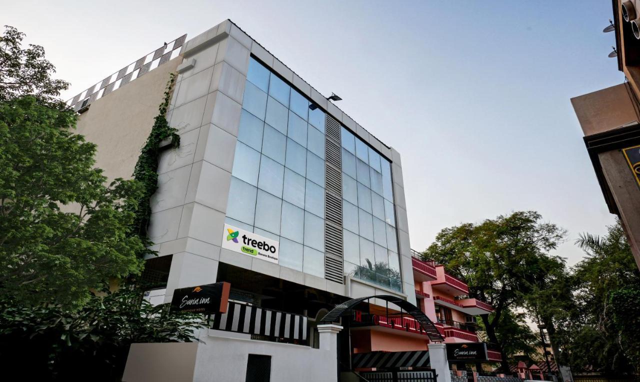 Itsy Hotels Banana Boutique バラナシ エクステリア 写真
