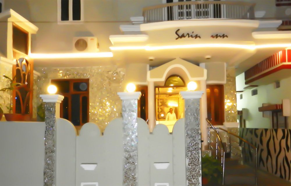 Itsy Hotels Banana Boutique バラナシ エクステリア 写真